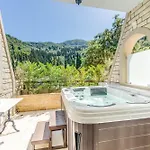 Doliva Anthi Private Jacuzzi Ájosz Górdiosz