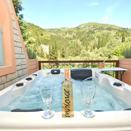 Doliva Anthi Private Jacuzzi דירה אגיוס גורדיוס