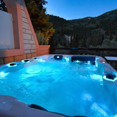 Doliva Anthi Private Jacuzzi * Agios Gordios (Corfu)