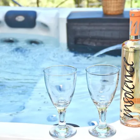 Lejlighed Doliva Anthi Private Jacuzzi *