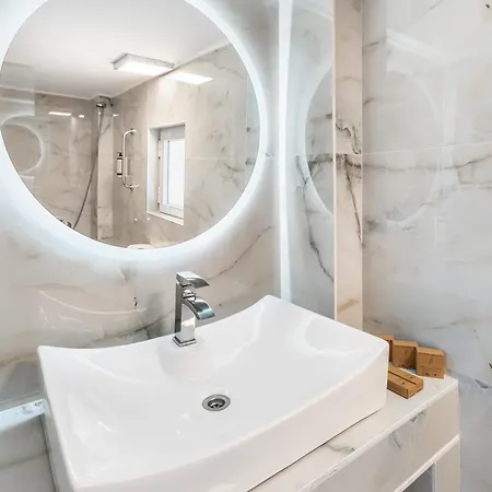 Doliva Anthi Private Jacuzzi