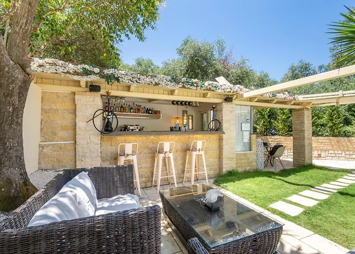 Doliva Anthi Private Jacuzzi *