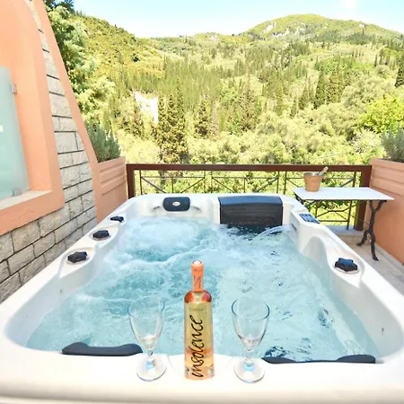Doliva Anthi Private Jacuzzi Апартаменты *
