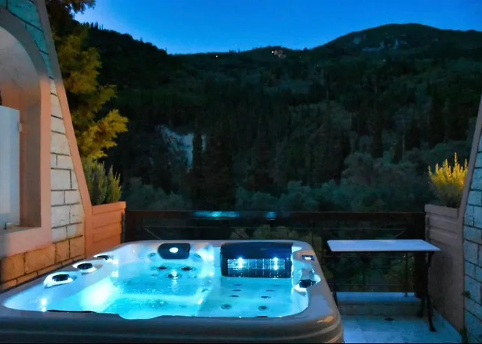 Doliva Anthi Private Jacuzzi アギオス・ゴルディオス